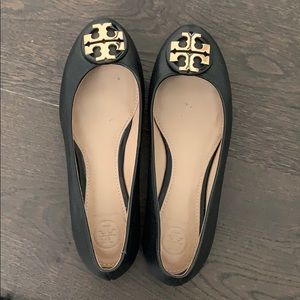 Beautiful Tory Burch leather ballet flats